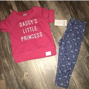 NWT. Carters Baby Girl Outfit 12 Months